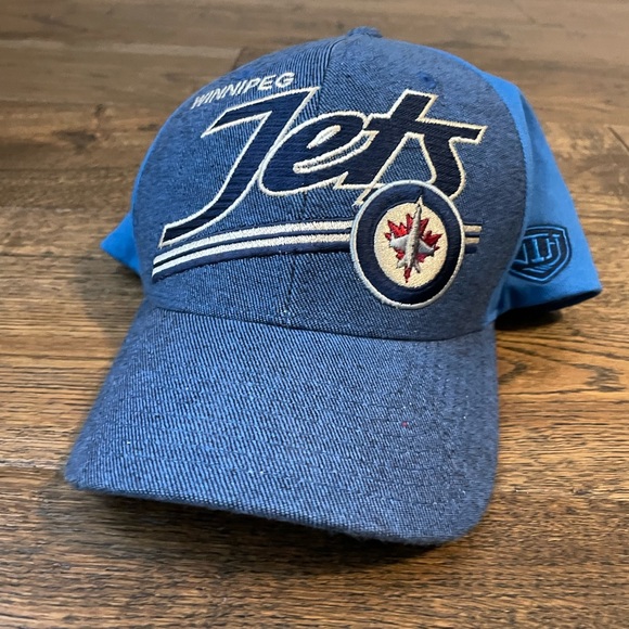 Winnipeg Jets baseball caps - Picture 4 of 7